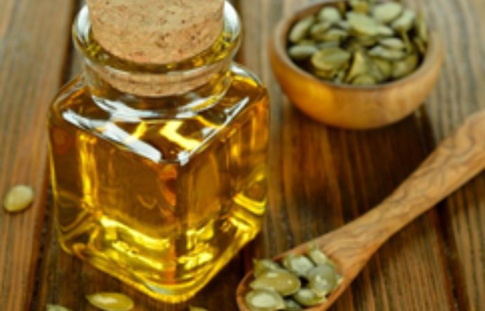 Kabak Çekirdeği Yağı Saç Dökülmesinini Önlüyor mu?