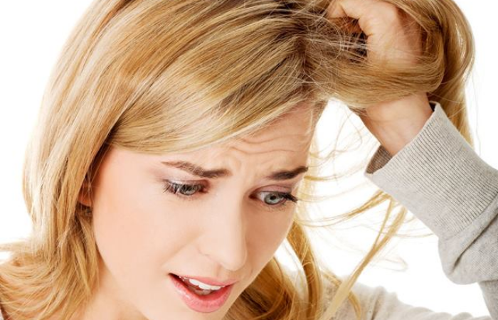 Kadınlarda Saç Kaybını Önlemek İçin Uygulanan Tedaviler Nelerdir?